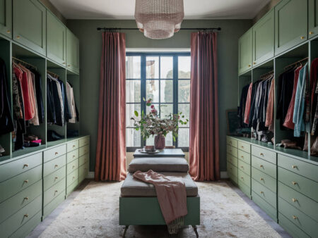 29 Colors That Go With Sage Green: Design, Walls, and Bedding