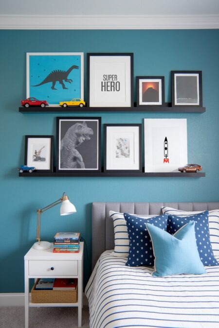 boy's bedroom with picture ledges